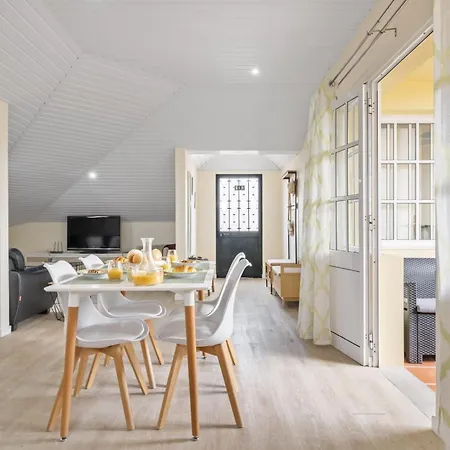 Апартаменты Eyes In The Sky